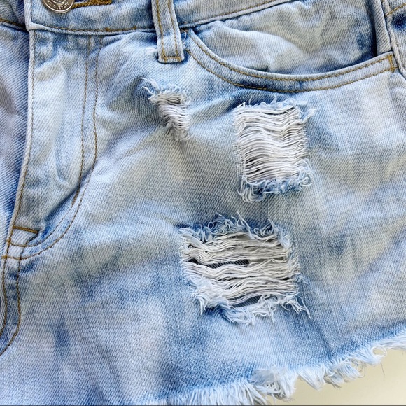 Altar'd State Light Denim Cutoff Shorts Distressed - Picture 4 of 9